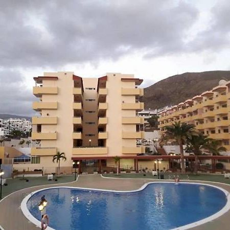 White Apartment Los Cristianos  Exterior photo